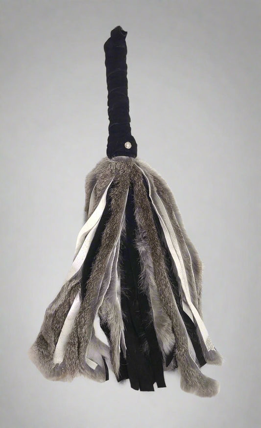 Hybrid Fur Flogger